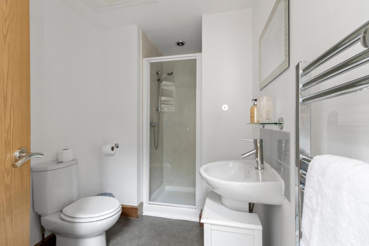 Stunning Sea View Whole Home In Torbay Close To Beach Torquay Bagian luar foto