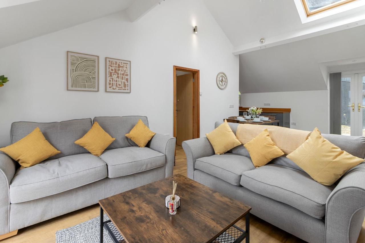 Stunning Sea View Whole Home In Torbay Close To Beach Torquay Bagian luar foto