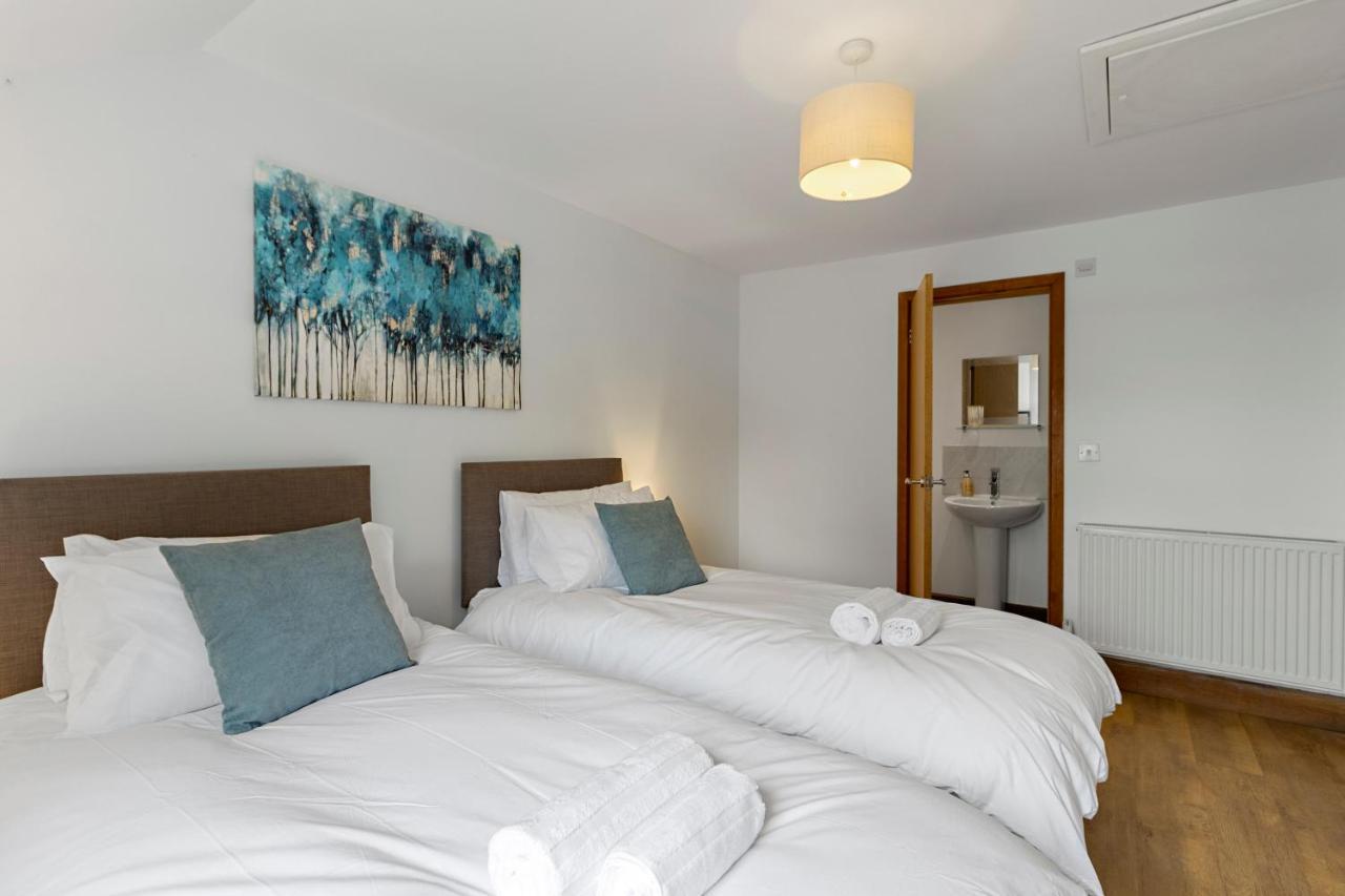 Stunning Sea View Whole Home In Torbay Close To Beach Torquay Bagian luar foto