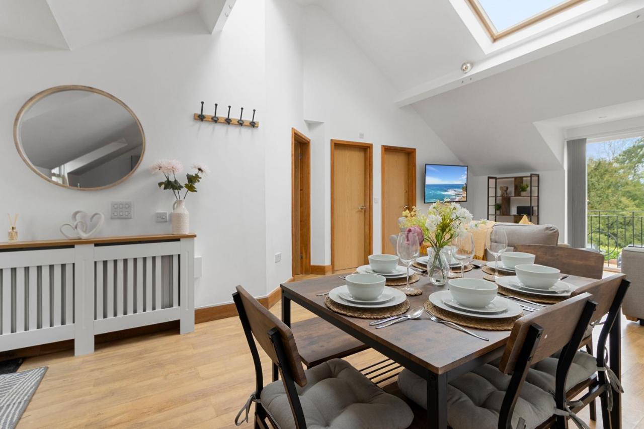 Stunning Sea View Whole Home In Torbay Close To Beach Torquay Bagian luar foto