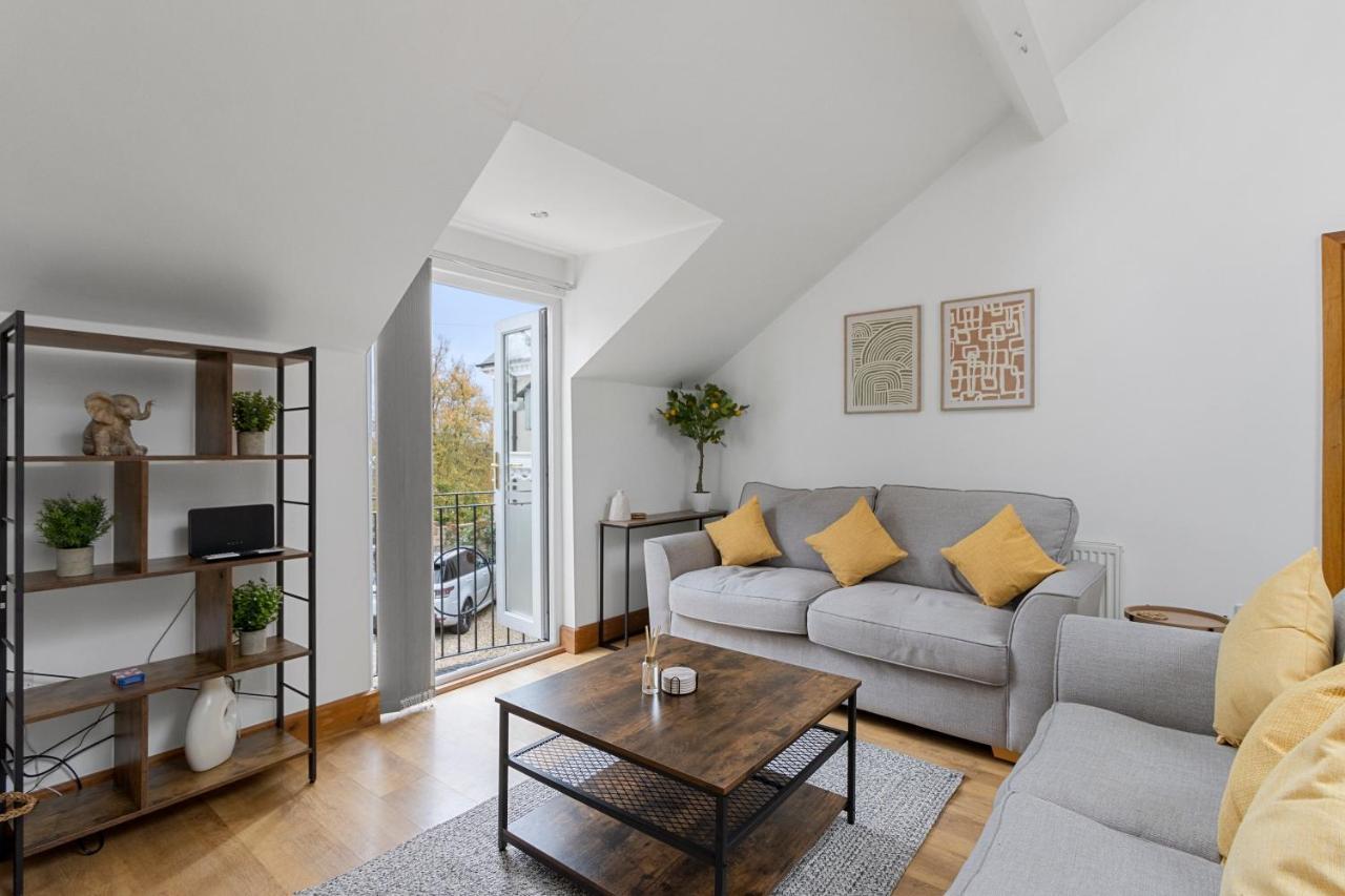 Stunning Sea View Whole Home In Torbay Close To Beach Torquay Bagian luar foto